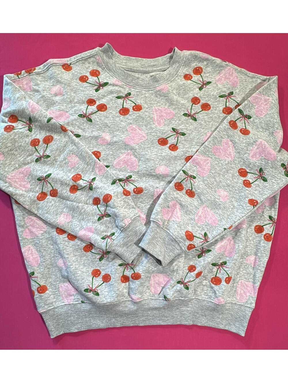 Zoe + Liv Heather Gray Cherry Heart Sweatshirt Size S – Graphic Print Crew Neck